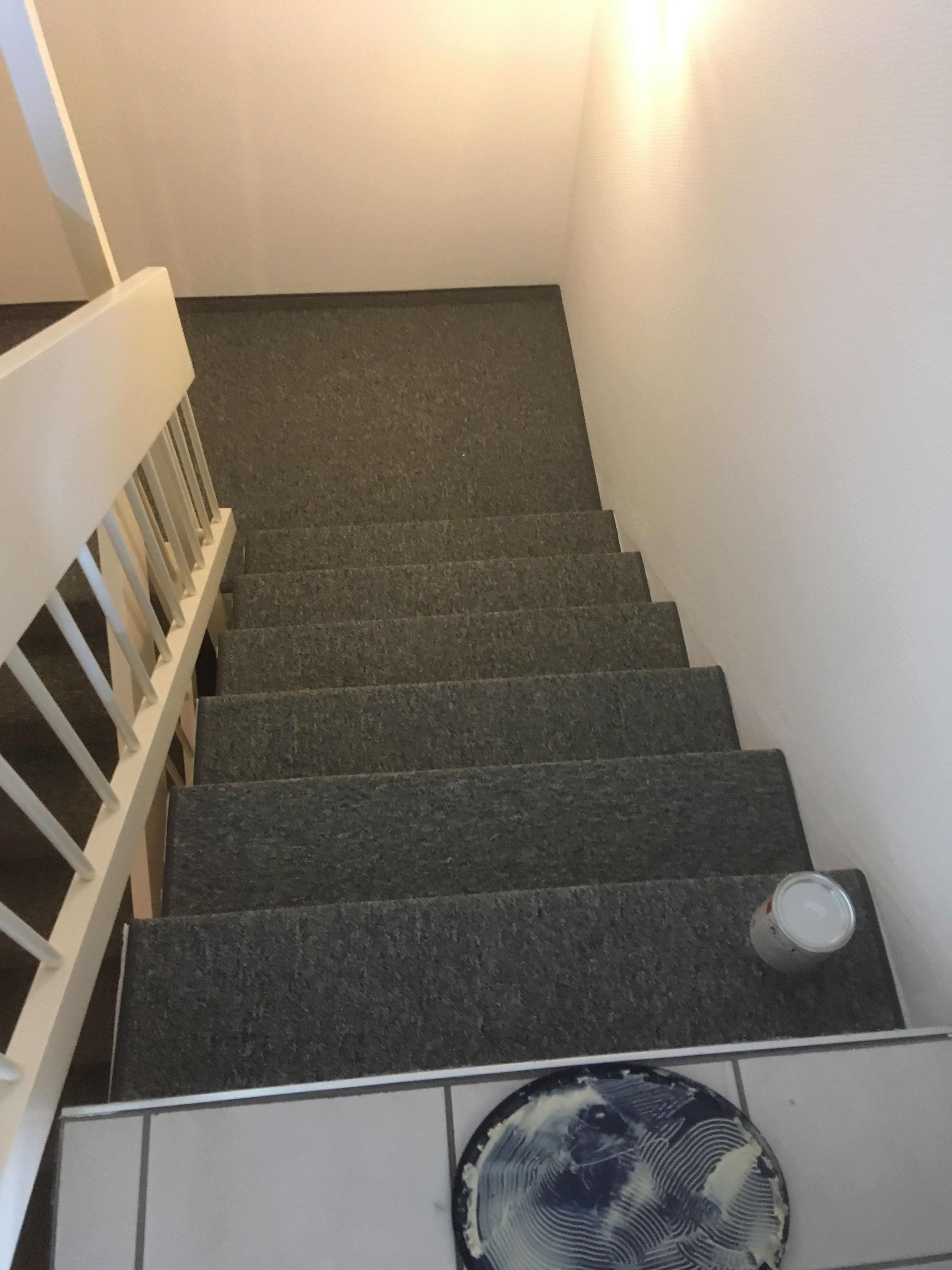 Teppichboden Treppenstufen Kettelkante Bodenleger